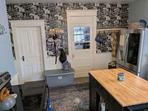 Tiny photo for 15 E main Street, Rossville, IN 46065 (MLS # 202608659)