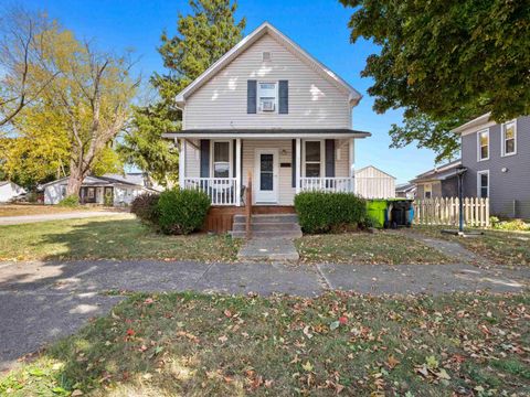Photo of 603 Whitelock Street, Huntington, IN 46750 (MLS # 202544286)