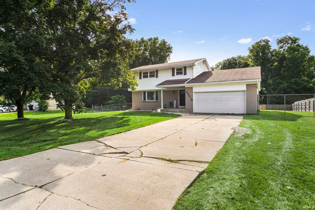 Photo of 55019 Jeffery Drive, Mishawaka, IN 46545 (MLS # 202636990)