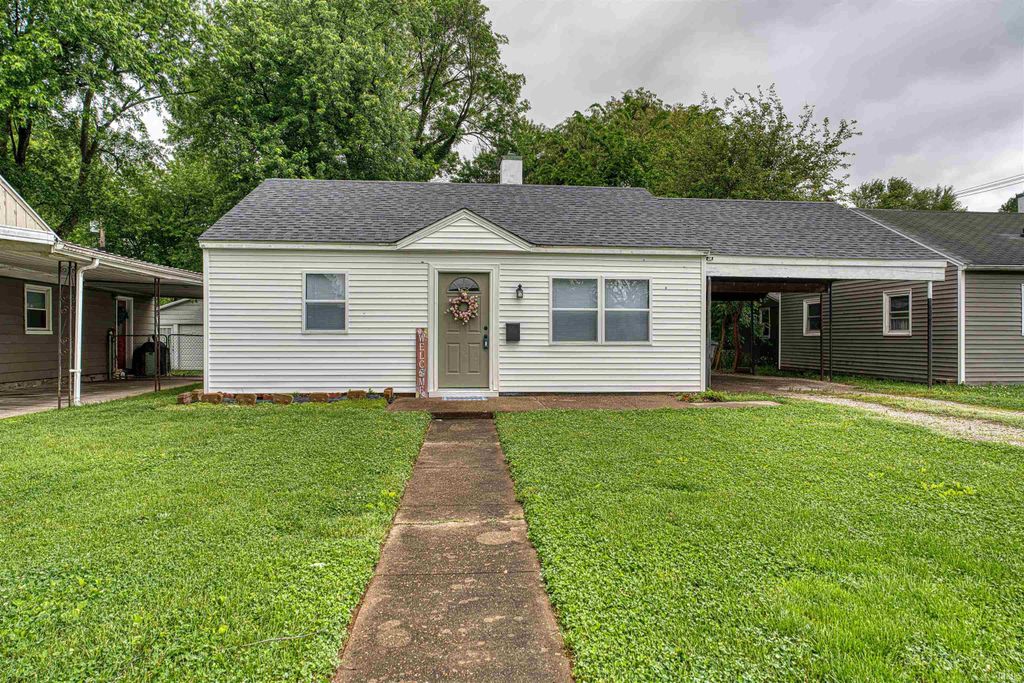 Photo of 2412 Herbert Avenue, Evansville, IN 47714 (MLS # 202615607)