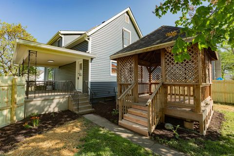 Tiny photo for 1903 Jackson Street, Lafayette, IN 47904 (MLS # 202614535)
