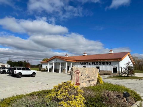 Photo of 1816 S Dixon Road, Kokomo, IN 46902 (MLS # 202546673)