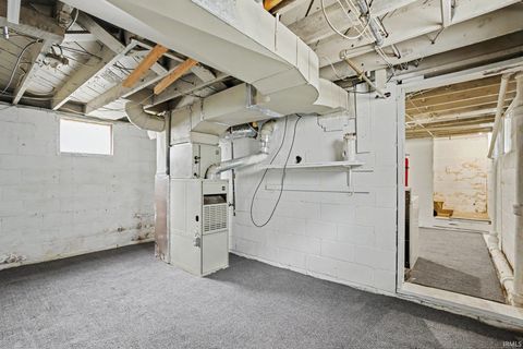 Tiny photo for 190 S Shore Drive, Elkhart, IN 46516 (MLS # 202610889)