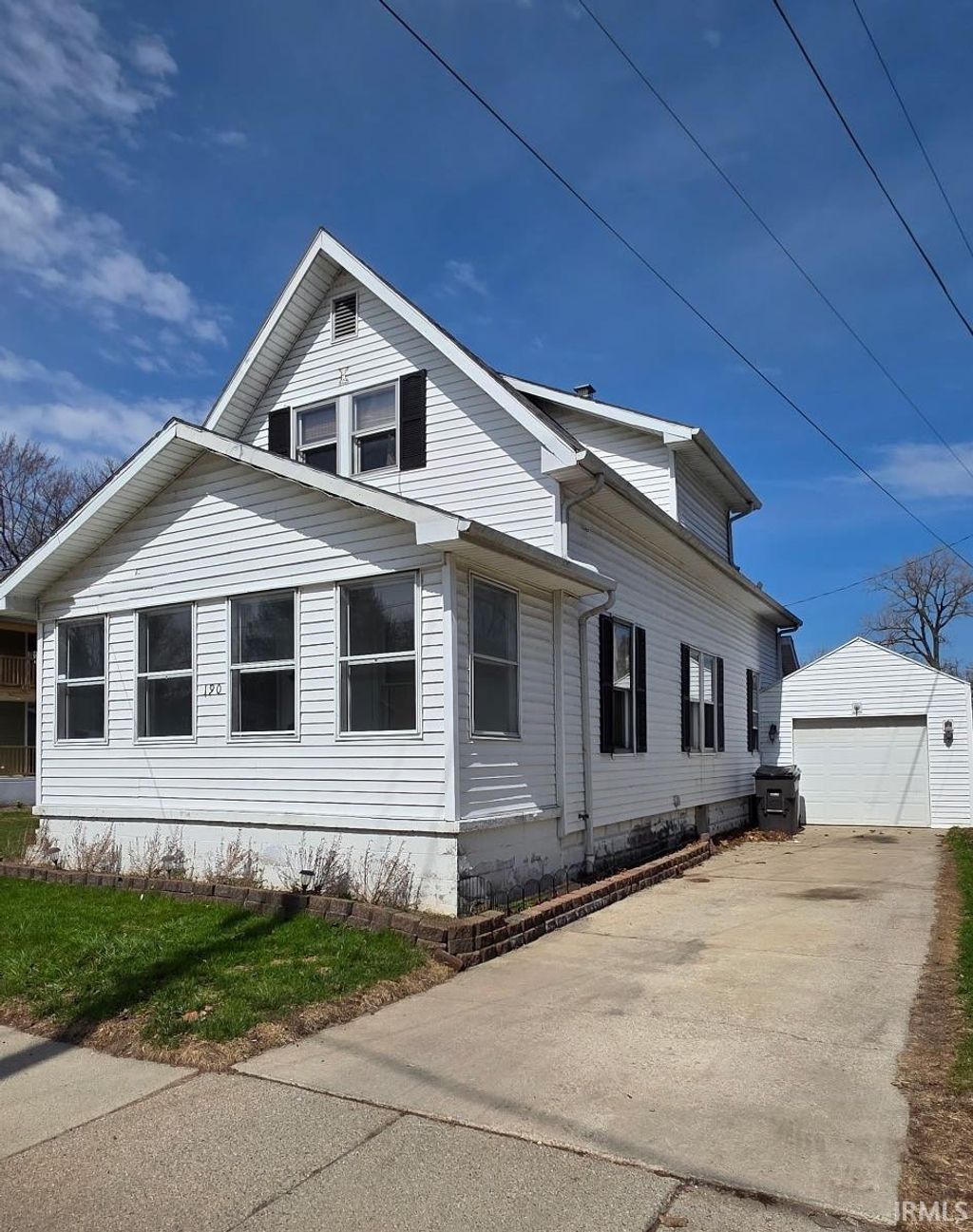 Photo of 190 S Shore Drive, Elkhart, IN 46516 (MLS # 202610889)