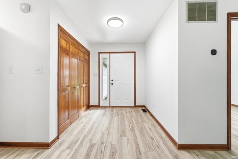 Tiny photo for 14130 Whittern Road, Monroeville, IN 46773 (MLS # 202642078)