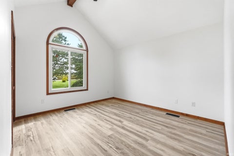Tiny photo for 14130 Whittern Road, Monroeville, IN 46773 (MLS # 202642078)