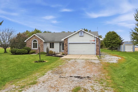 Tiny photo for 14130 Whittern Road, Monroeville, IN 46773 (MLS # 202642078)