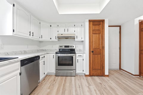 Tiny photo for 14130 Whittern Road, Monroeville, IN 46773 (MLS # 202642078)