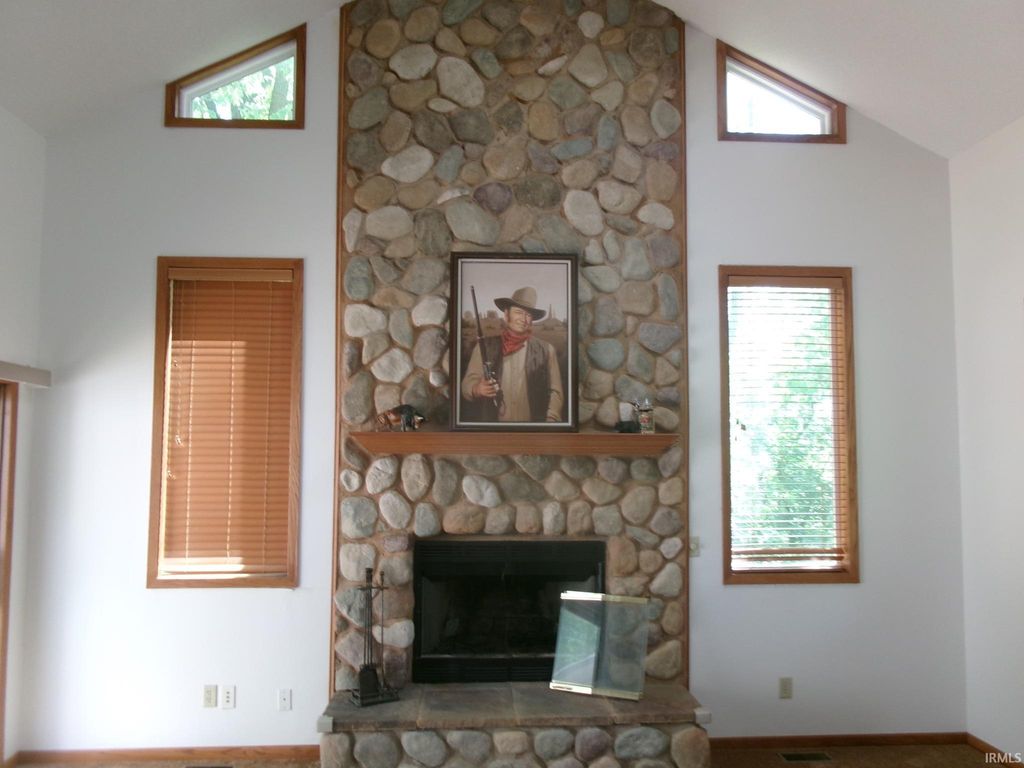 Photo of 8362 S State Road 263 Road, Williamsport, IN 47993 (MLS # 202623338)