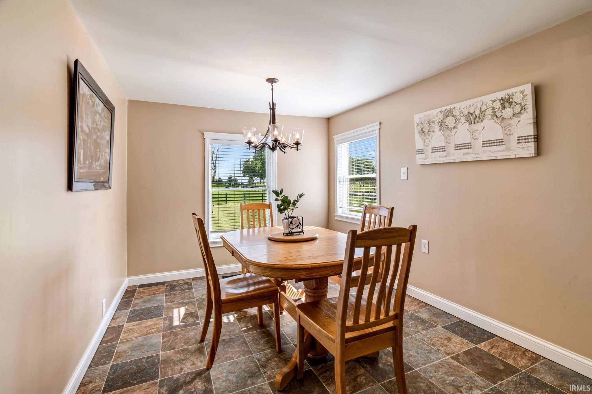 Rockville, Indiana 47872, United States, 3 Bedrooms Bedrooms, ,2 BathroomsBathrooms,Residential,Pending,32629