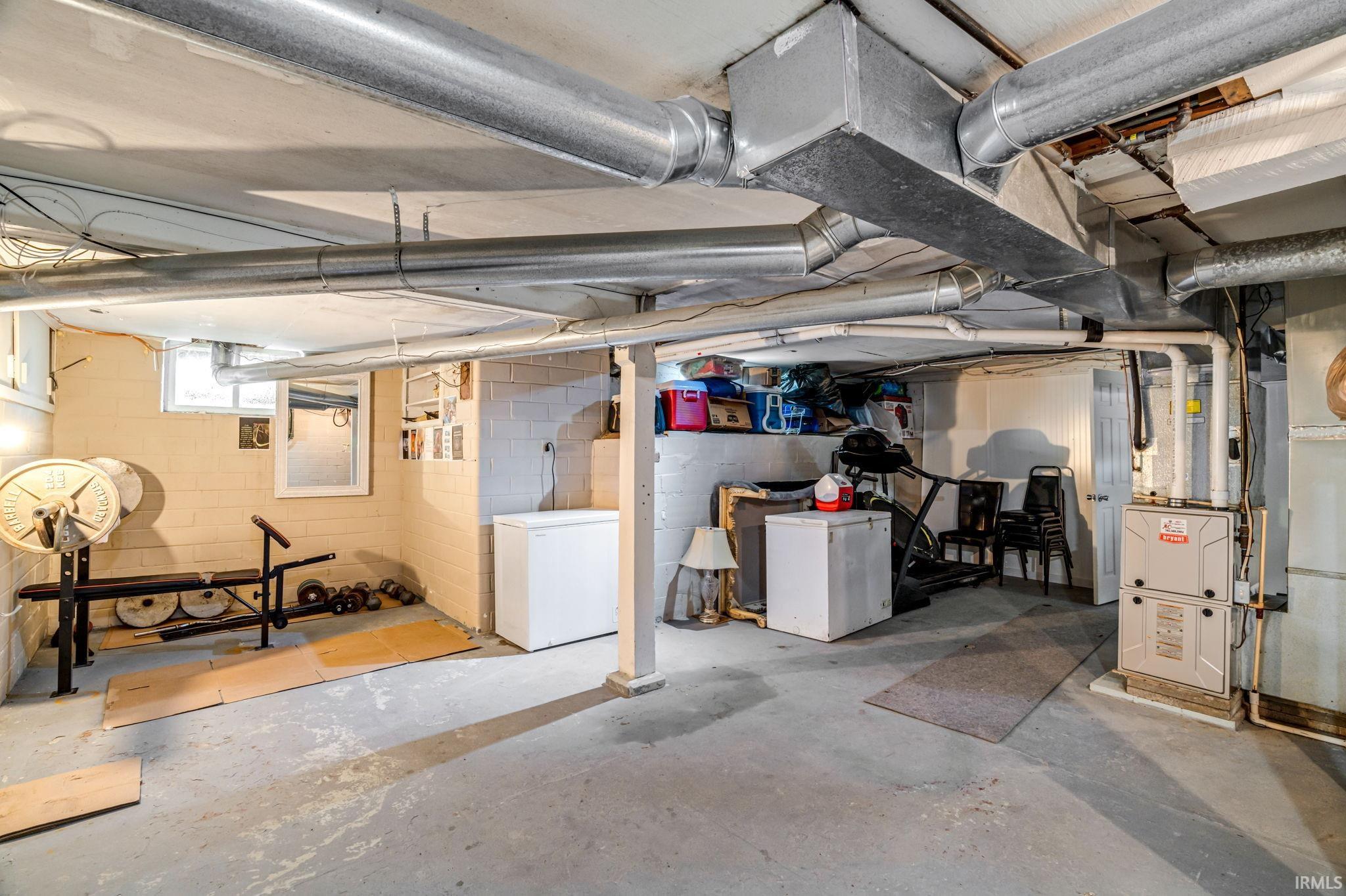 Rockville, Indiana 47872, United States, 3 Bedrooms Bedrooms, ,2 BathroomsBathrooms,Residential,Pending,32629