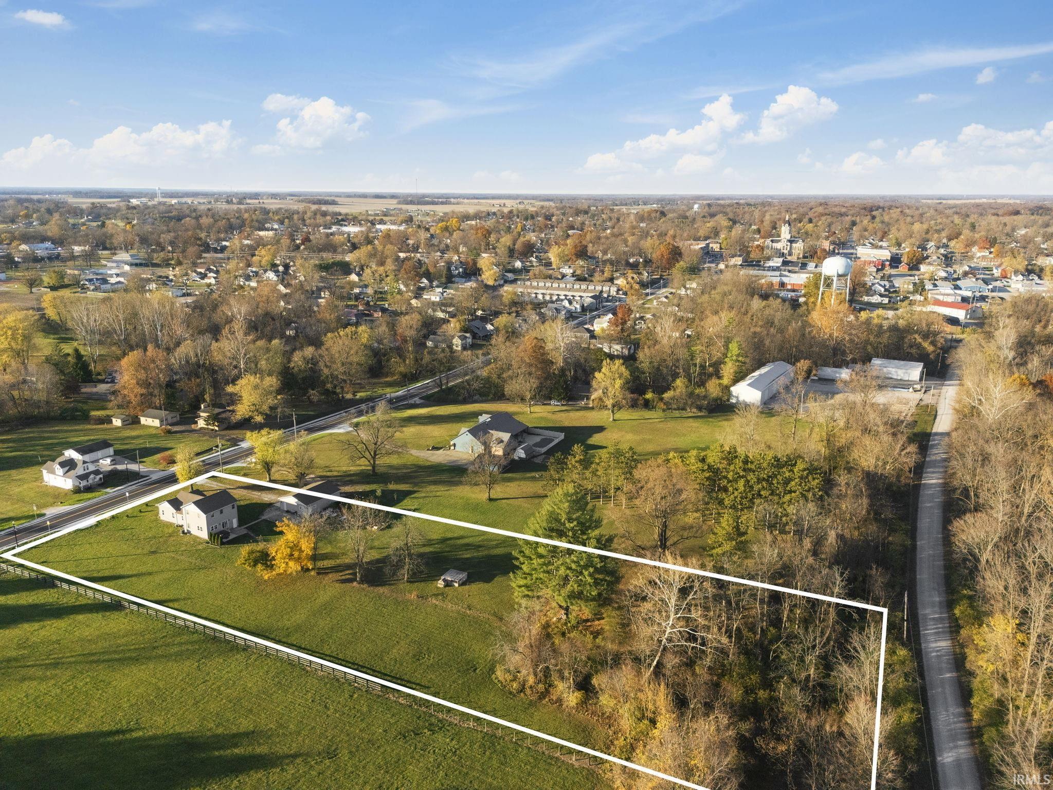 Rockville, Indiana 47872, United States, 3 Bedrooms Bedrooms, ,2 BathroomsBathrooms,Residential,Pending,32629