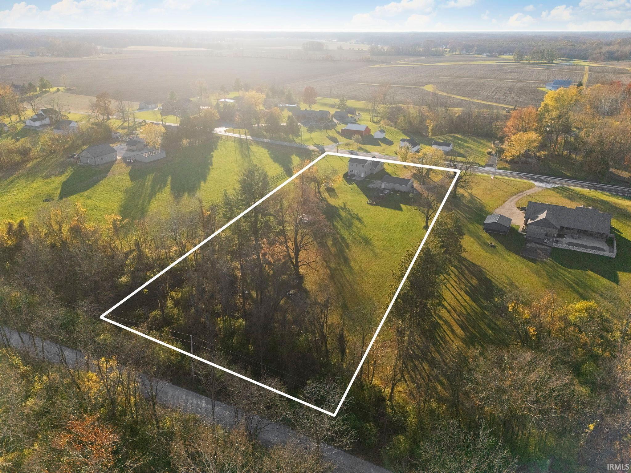 Rockville, Indiana 47872, United States, 3 Bedrooms Bedrooms, ,2 BathroomsBathrooms,Residential,Pending,32629