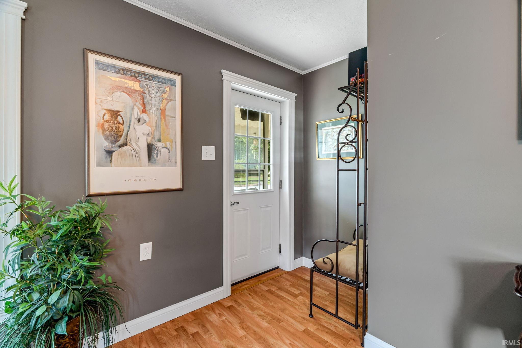 Rockville, Indiana 47872, United States, 3 Bedrooms Bedrooms, ,2 BathroomsBathrooms,Residential,Pending,32629