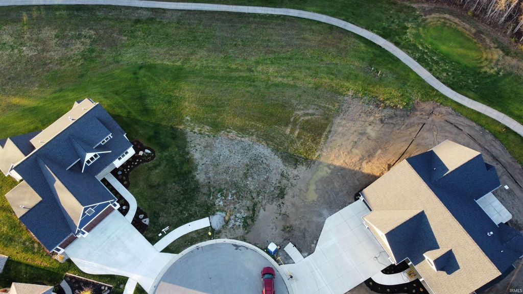 Photo of 1800 Golfview Drive, Auburn, IN 46706 (MLS # 202600054)