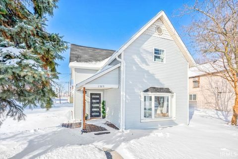 Tiny photo for 1525 N BUCKEYE Street, Kokomo, IN 46901 (MLS # 202602786)