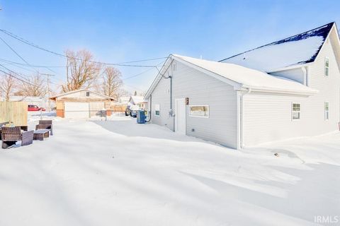 Tiny photo for 1525 N BUCKEYE Street, Kokomo, IN 46901 (MLS # 202602786)