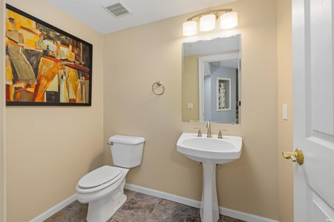 Tiny photo for 13207 Hammerhill Way, Fort Wayne, IN 46845 (MLS # 202636427)