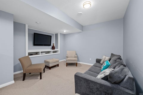 Tiny photo for 13207 Hammerhill Way, Fort Wayne, IN 46845 (MLS # 202636427)