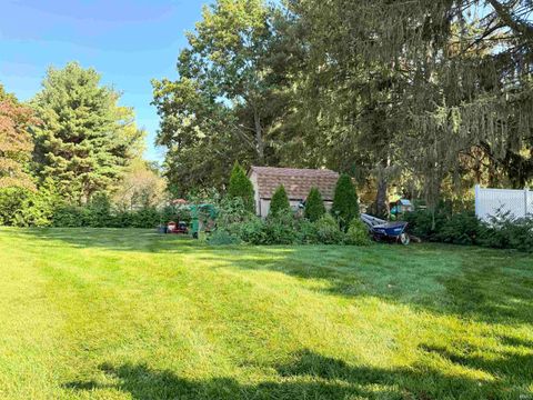Tiny photo for 53308 Hickory Road, South Bend, IN 46635 (MLS # 202540507)