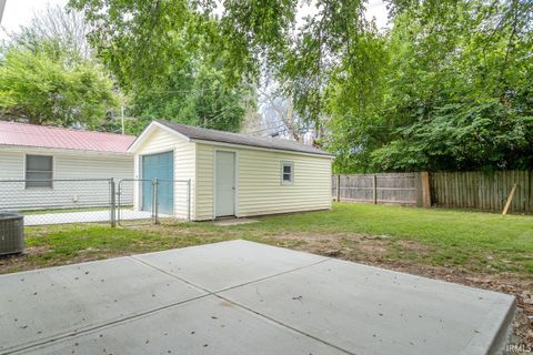 Tiny photo for 2516 Oxford Street, Lafayette, IN 47909 (MLS # 202532593)