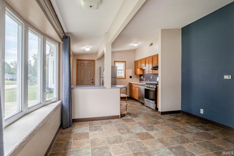 Tiny photo for 2516 Oxford Street, Lafayette, IN 47909 (MLS # 202532593)