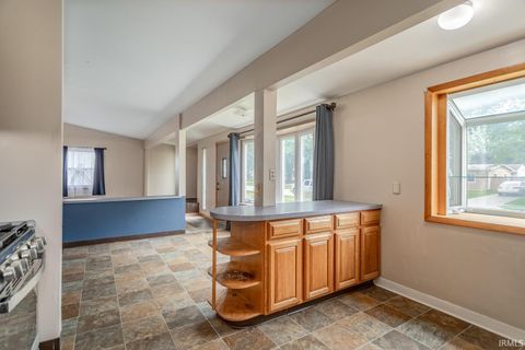 Tiny photo for 2516 Oxford Street, Lafayette, IN 47909 (MLS # 202532593)