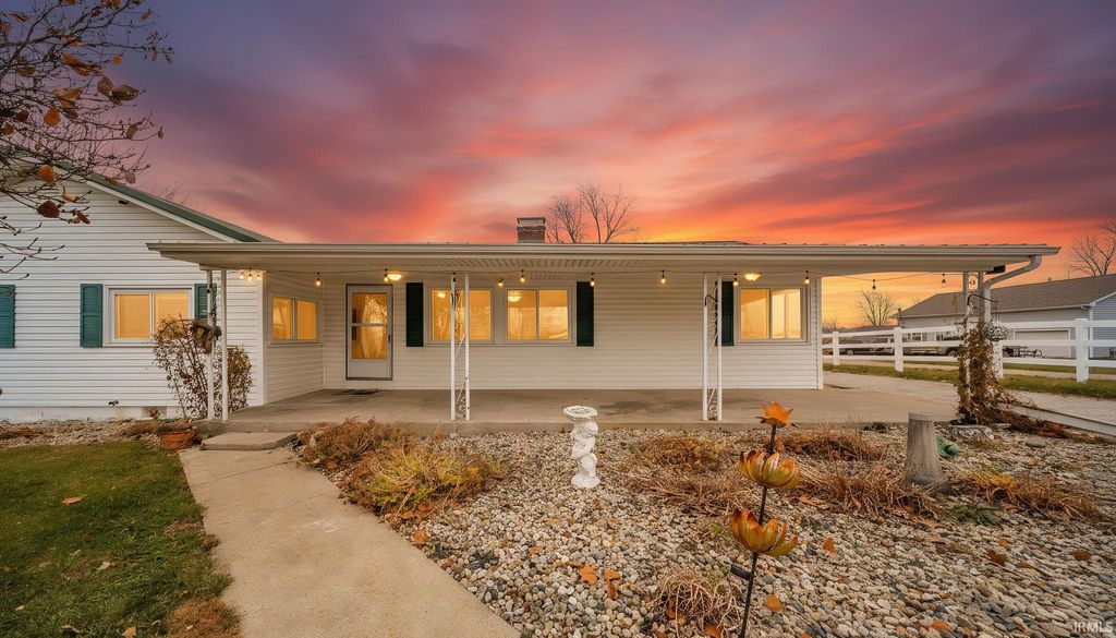 Photo of 11114 N 300 E, Alexandria, IN 46001 (MLS # 202547355)