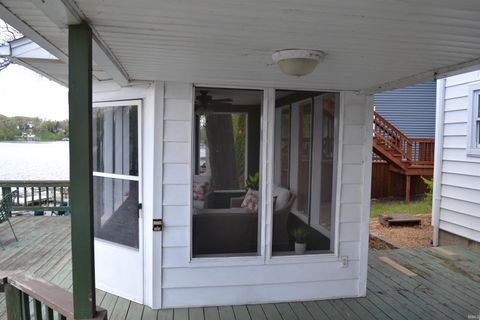 Tiny photo for 10922 N Lower Lake Shore Drive, Monticello, IN 47960 (MLS # 202616430)