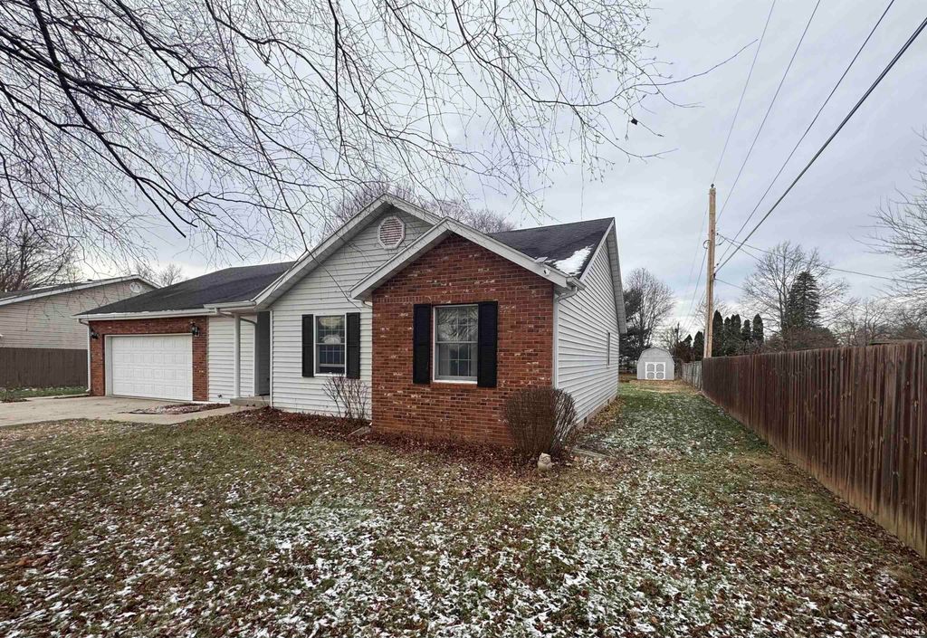 Photo of 2011 S Haverhill Drive, Yorktown, IN 47396 (MLS # 202549473)