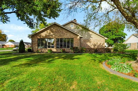 Tiny photo for 532 Sagebrush Drive, Kokomo, IN 46901 (MLS # 202642989)