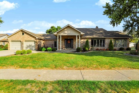 Photo of 532 Sagebrush Drive, Kokomo, IN 46901 (MLS # 202642989)