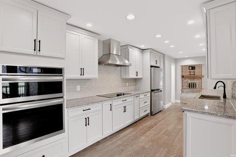 Tiny photo for 532 Sagebrush Drive, Kokomo, IN 46901 (MLS # 202642989)