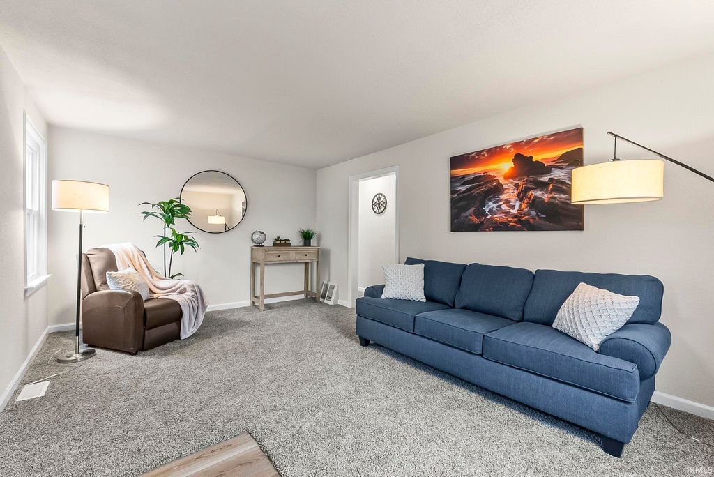 Photo of 1510 Waldron Circle, Fort Wayne, IN 46807 (MLS # 202607151)