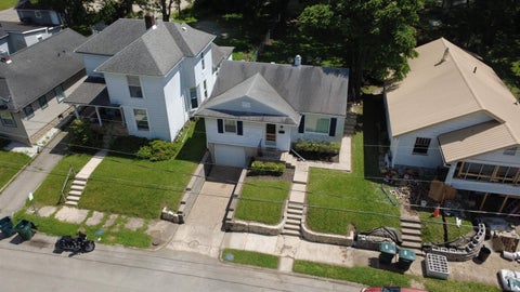 Tiny photo for 713 W Queen Street, Muncie, IN 47303 (MLS # 202611673)