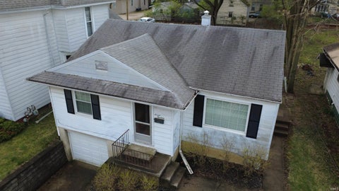 Tiny photo for 713 W Queen Street, Muncie, IN 47303 (MLS # 202611673)