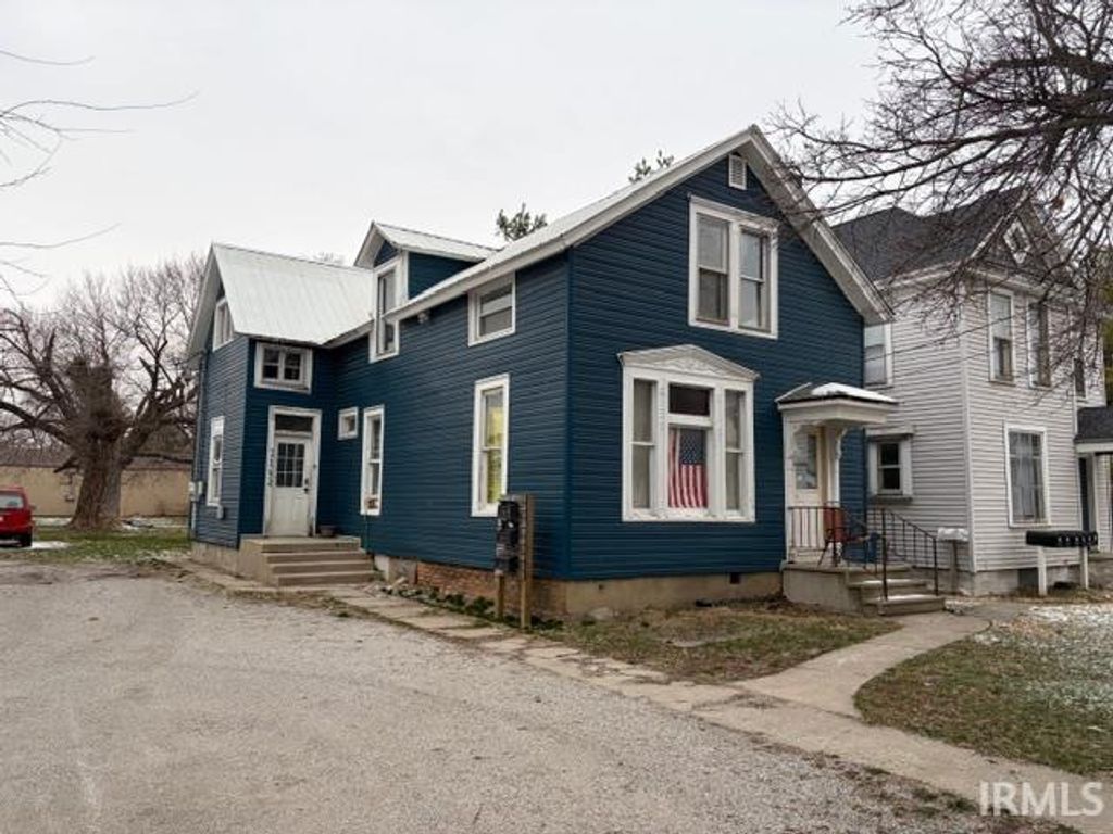Photo of 2134 Broadway Avenue, Fort Wayne, IN 46802 (MLS # 202608861)