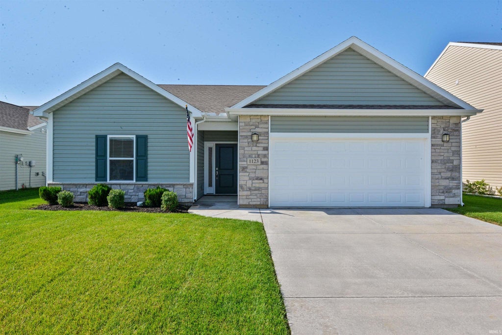 Photo of 1123 Colcester Lane, West Lafayette, IN 47906 (MLS # 202626406)