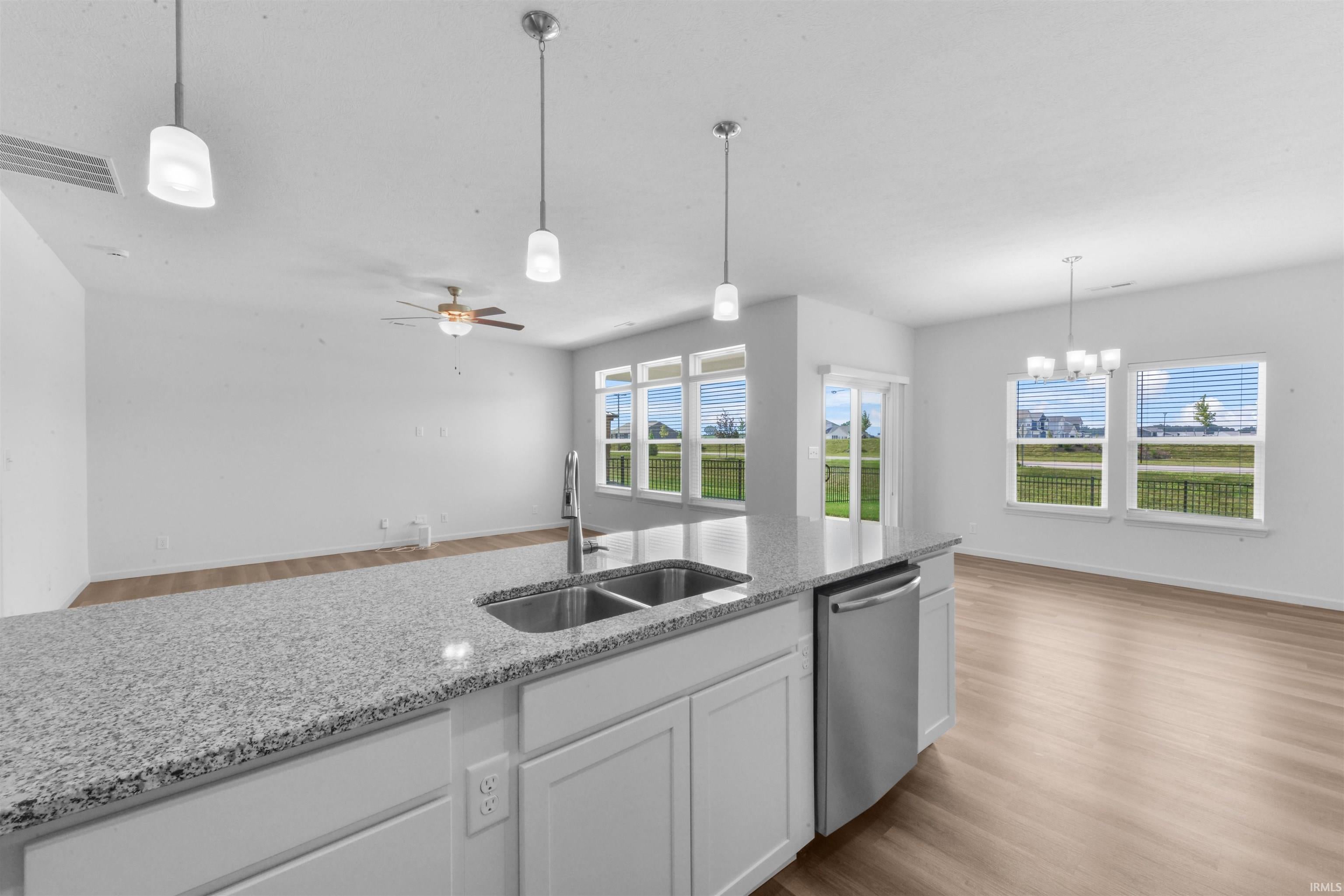 1123 Colcester Lane