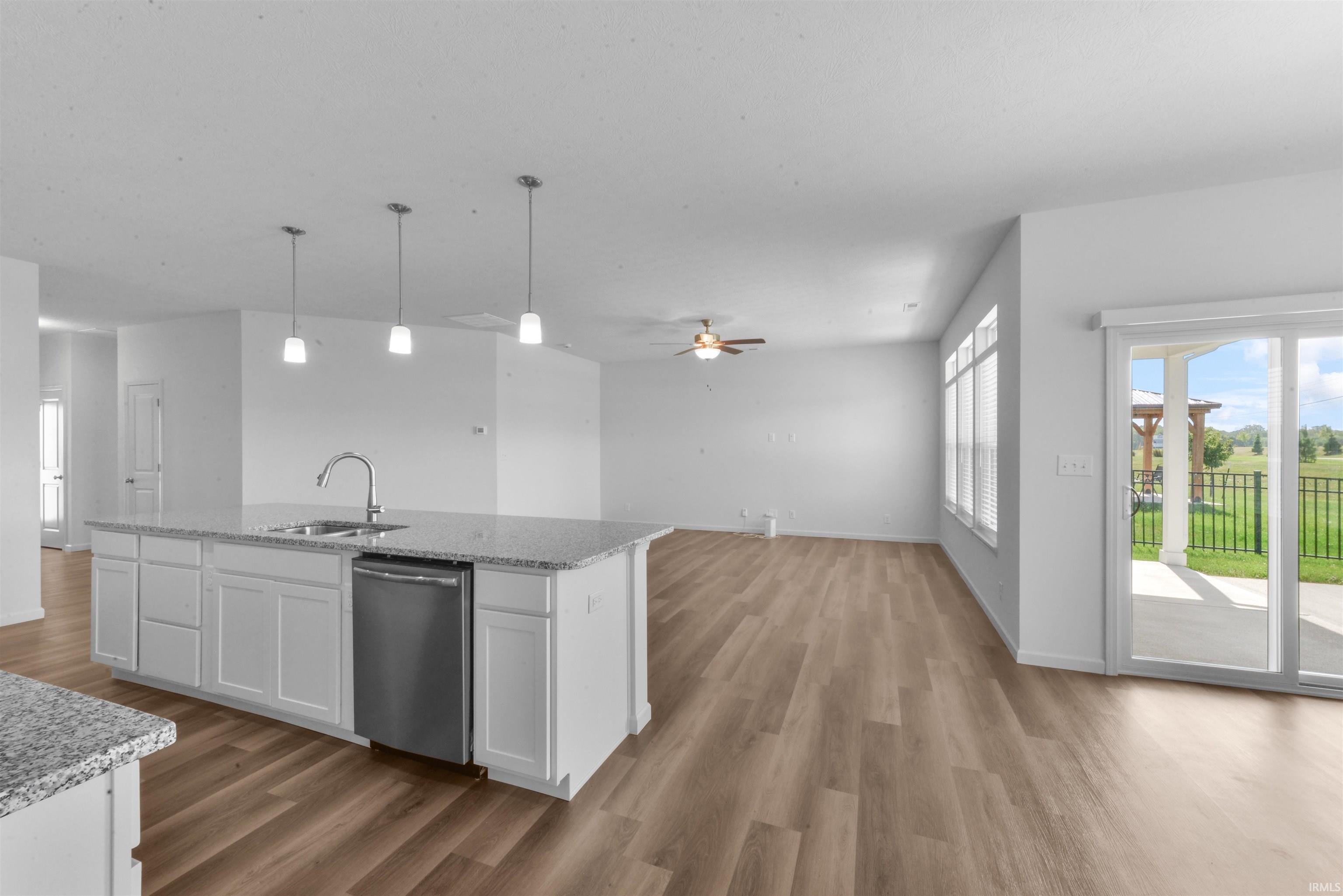 1123 Colcester Lane