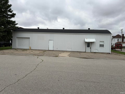 Photo of 211 S Market Street, Royal Center, IN 46978 (MLS # 202643015)