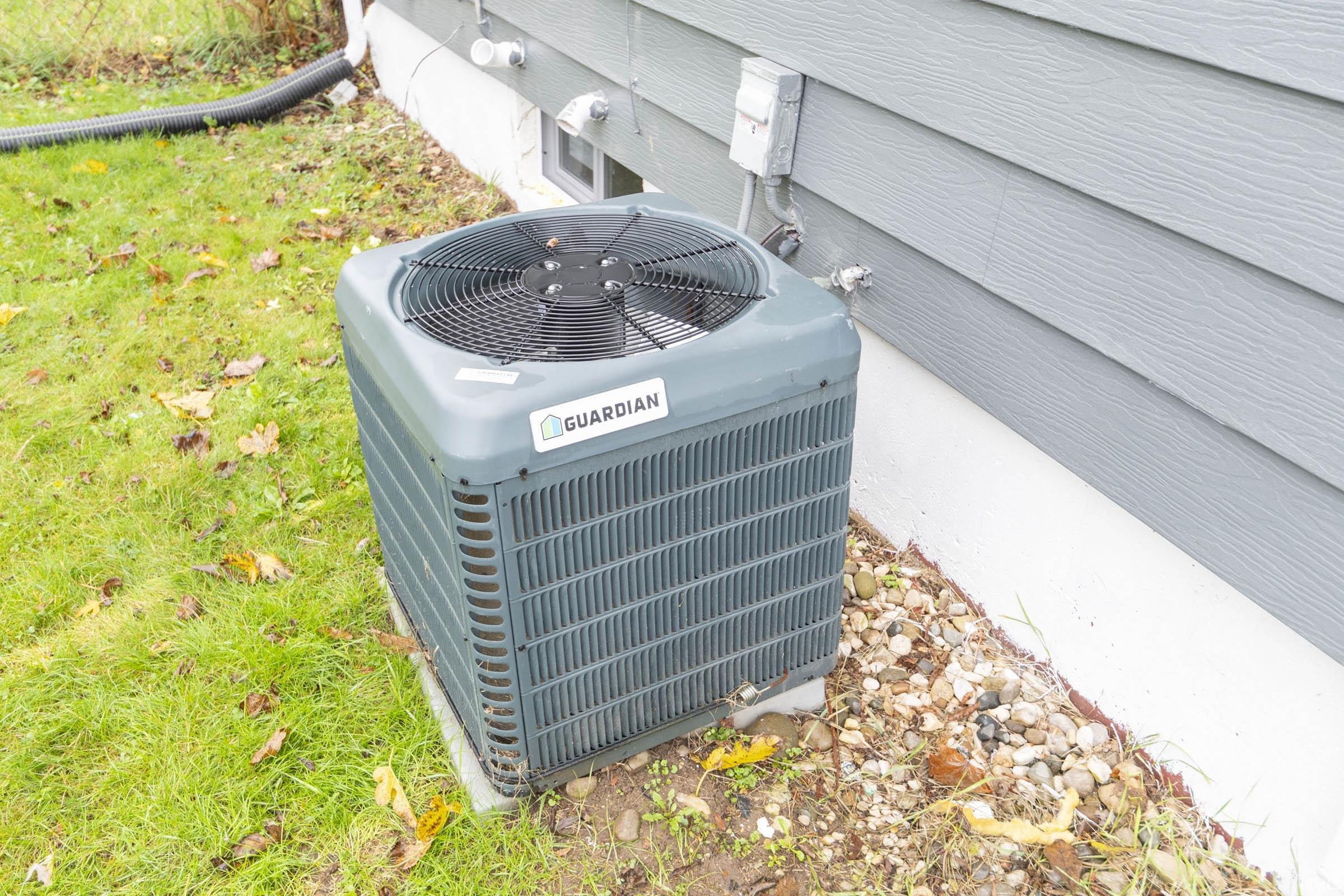 South Bend, Indiana 46619, United States, 2 Bedrooms Bedrooms, ,2 BathroomsBathrooms,Residential,Active,31180