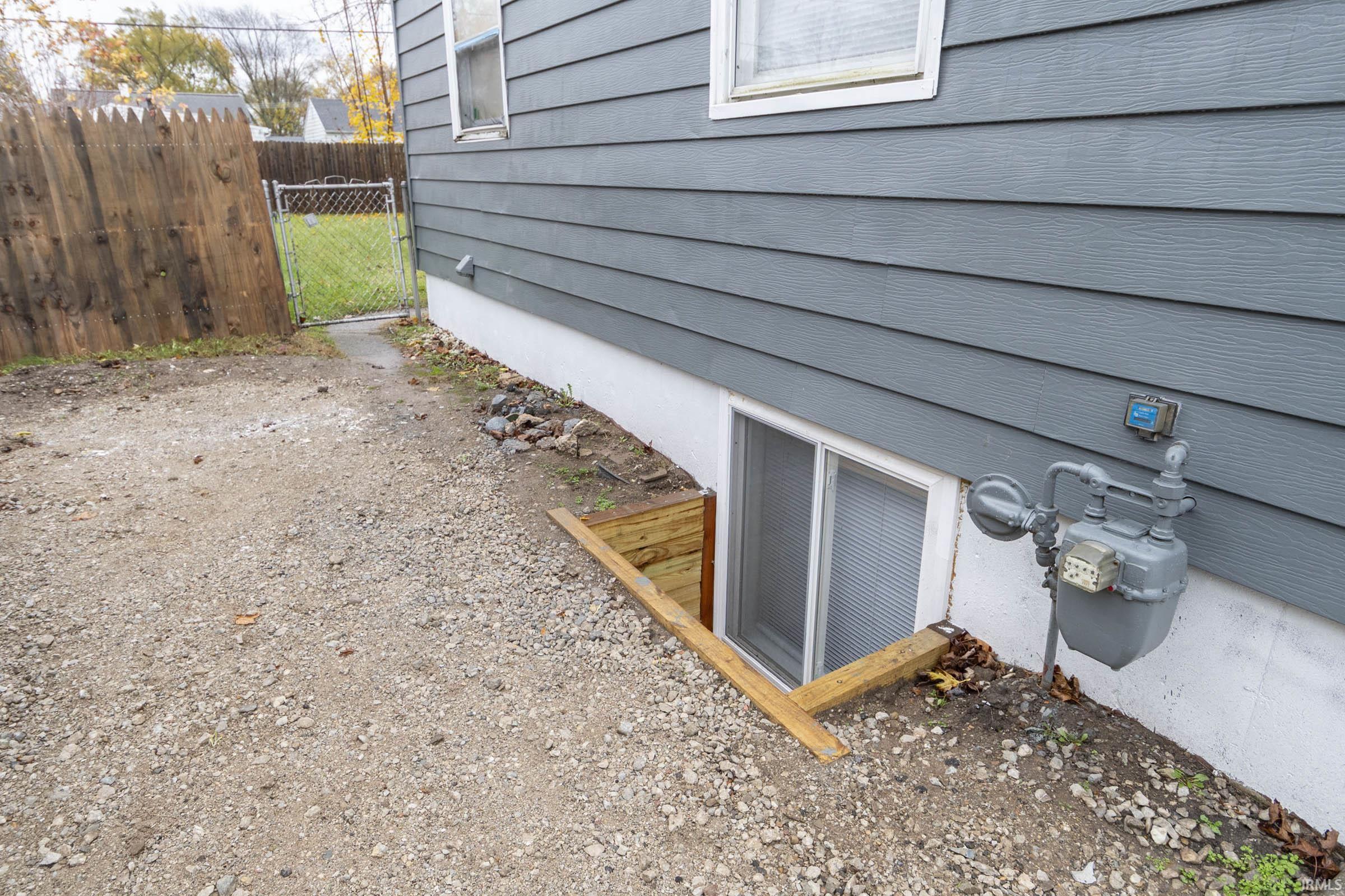 South Bend, Indiana 46619, United States, 2 Bedrooms Bedrooms, ,2 BathroomsBathrooms,Residential,Active,31180