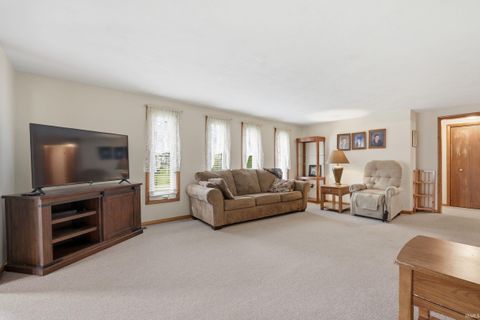 Tiny photo for 1200 W Perkins Street, Hartford City, IN 47348 (MLS # 202611150)