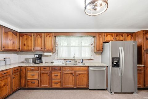 Tiny photo for 1200 W Perkins Street, Hartford City, IN 47348 (MLS # 202611150)