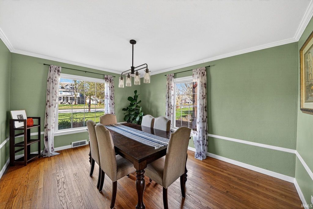 Photo of 1908 Portage Avenue, South Bend, IN 46616 (MLS # 202611867)