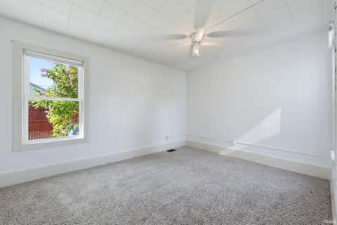 Tiny photo for 601 W Van Buren Street, Columbia City, IN 46725 (MLS # 202635318)