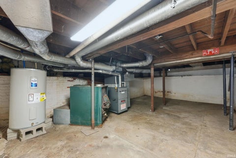 Tiny photo for 601 W Van Buren Street, Columbia City, IN 46725 (MLS # 202635318)