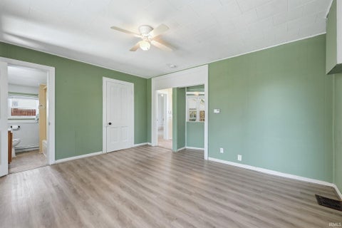 Tiny photo for 601 W Van Buren Street, Columbia City, IN 46725 (MLS # 202635318)