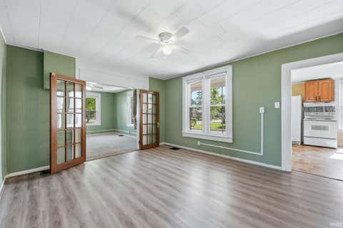 Tiny photo for 601 W Van Buren Street, Columbia City, IN 46725 (MLS # 202635318)